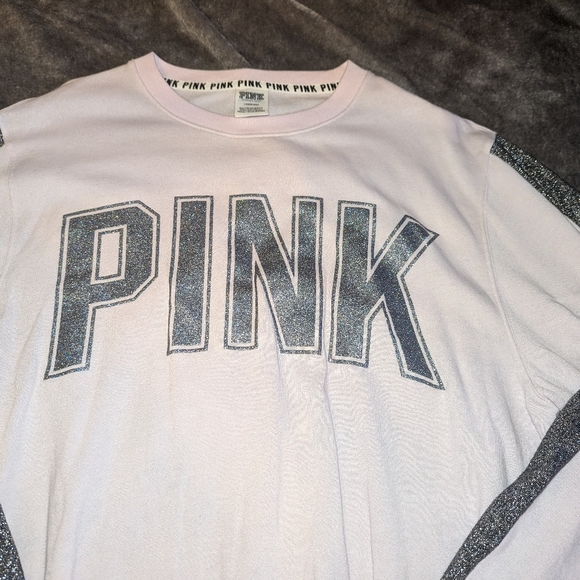 Vs pink soft sweatshirt lge - Picture 2 of 4
